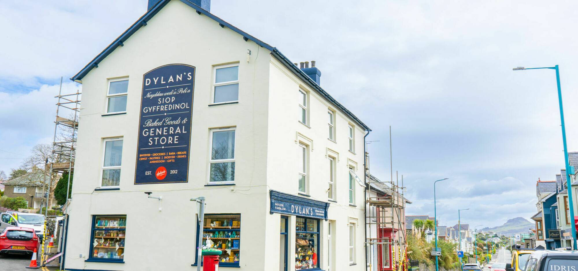 View of Dylan's Criccieth General Store on the High Street
